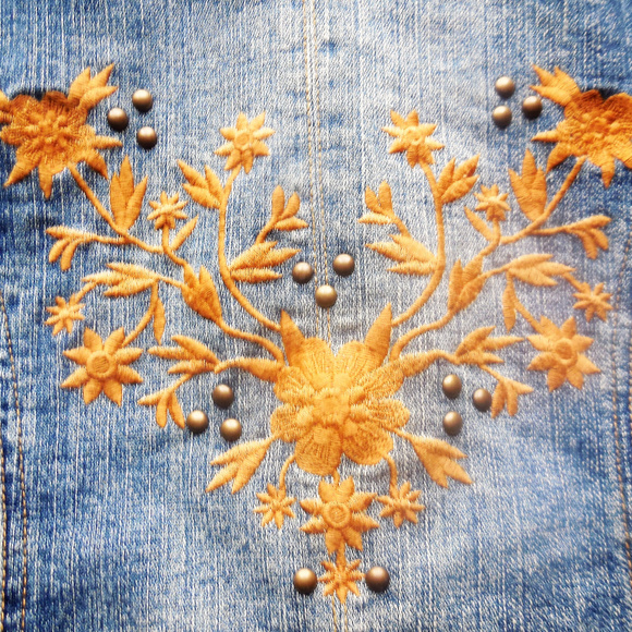 Blue Denim Jacket Embroidered Floral Jean Jacket Coat Blazer - Picture 4 of 7